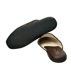Scarpe di Maremma Ciabatta / Scendiletto In Pelle Di Struzzo Marrone*Uomo Ciabatte & Pantofole