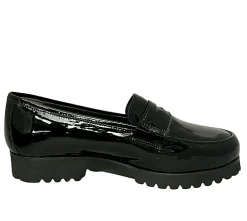 Scarpe di Maremma Mocassino Artigianale In Vernice Nera E Fodera Di Agnello*Donna Mocassini