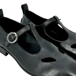 Scarpe di Maremma Scarpa Con Occhietti E Fibbia Artigianale In Pelle Tuffata Nera*Donna Scarpe Stringate
